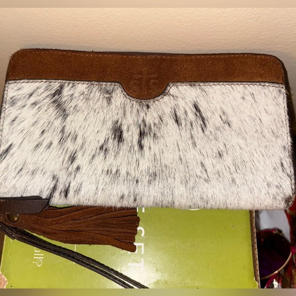 NWOT STS Ranchwear Hair-On-Hide Leather Wallet - Picture 4 of 4